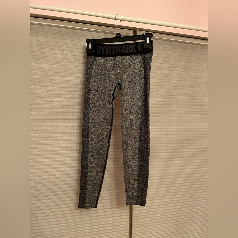 gym shark leggings